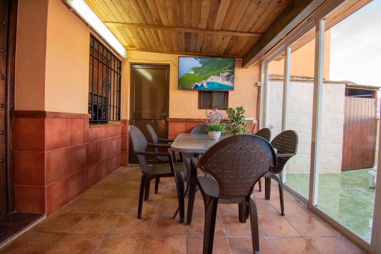 Villa Elisabeth Con Piscina Climatizada Chimenea Y Terraza 阿里亚特 外观 照片
